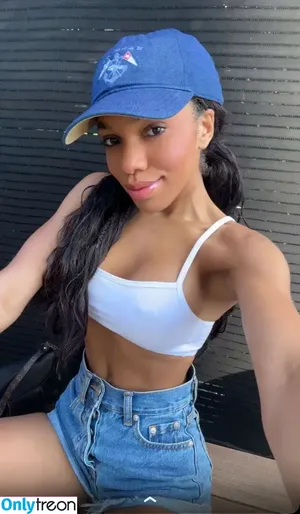 Teala Dunn / tlyteala / ttlyteala nude photo #0490