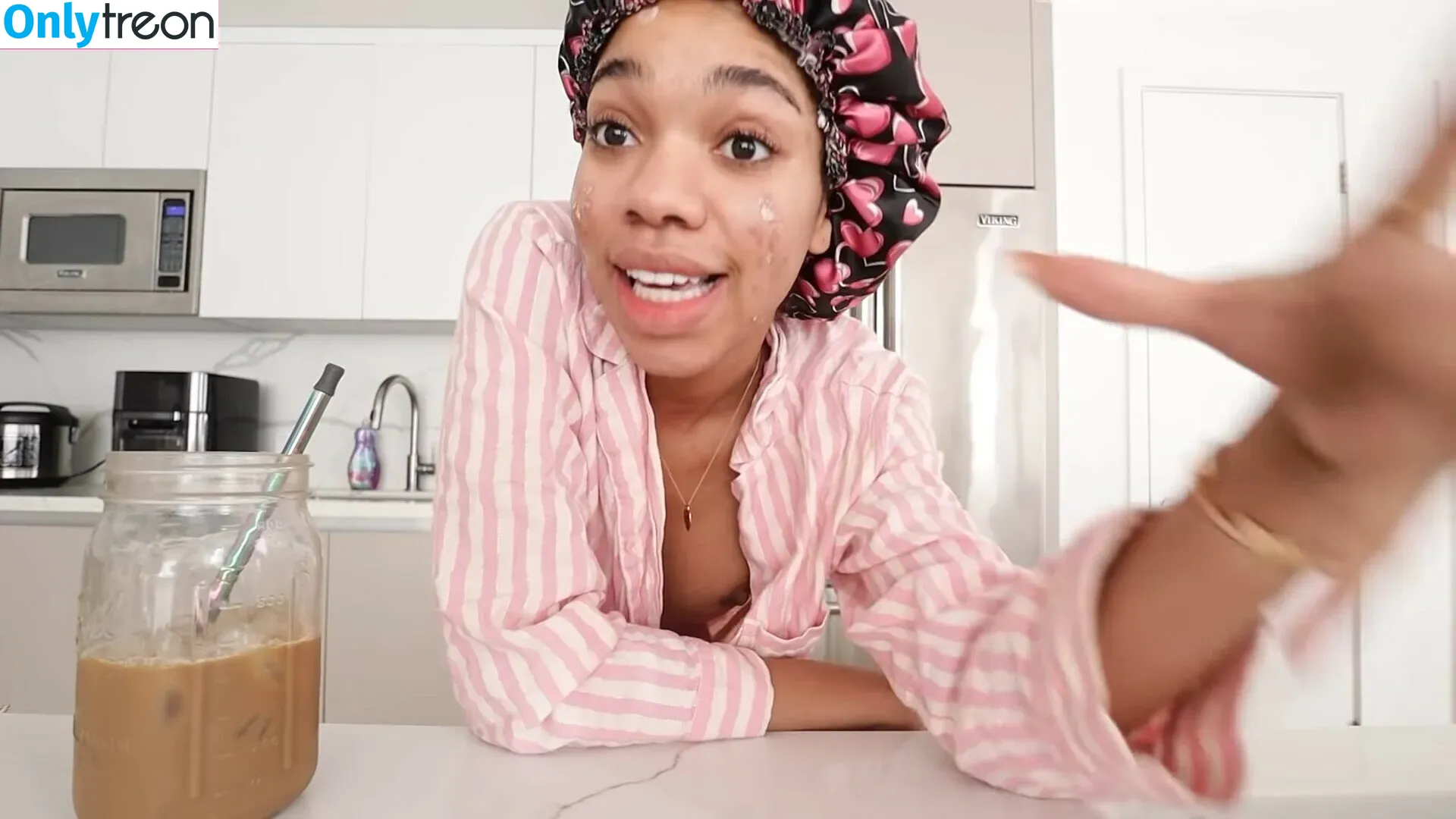 Teala Dunn nude photo #0051 (tlyteala / ttlyteala)