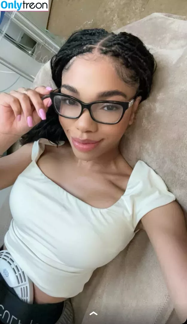 Teala Dunn nude photo #0116 (tlyteala / ttlyteala)