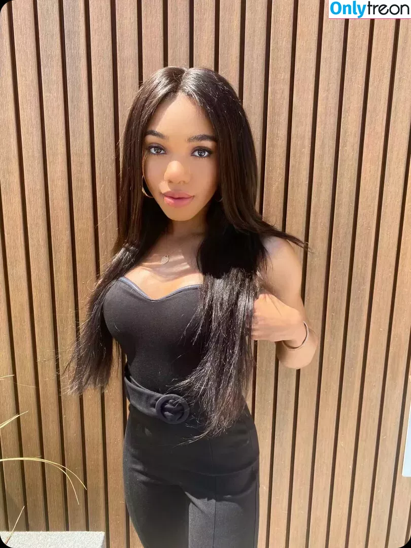 Teala Dunn nude photo #0191 (tlyteala / ttlyteala)