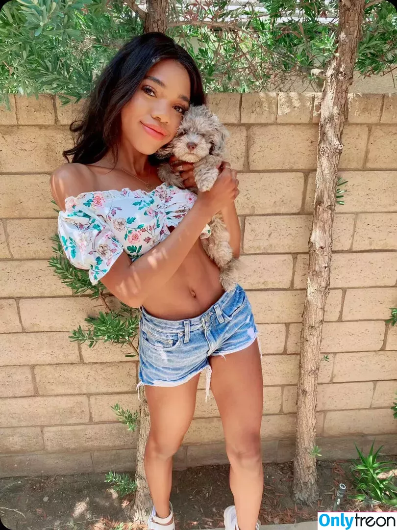 Teala Dunn nude photo #0211 (tlyteala / ttlyteala)