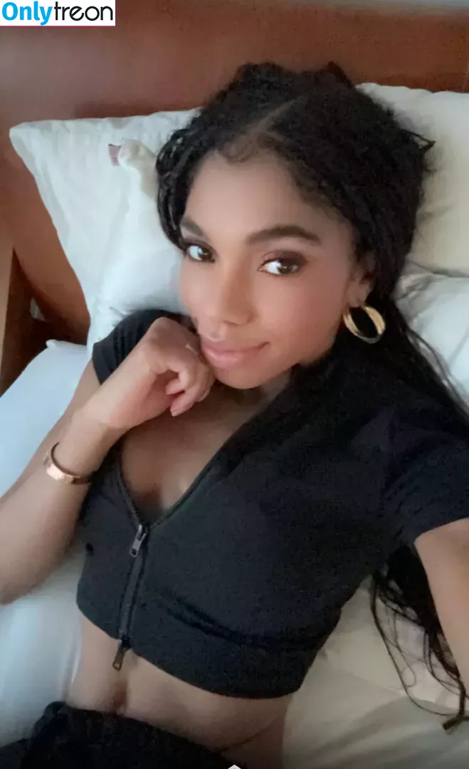 Teala Dunn nude photo #0345 (tlyteala / ttlyteala)