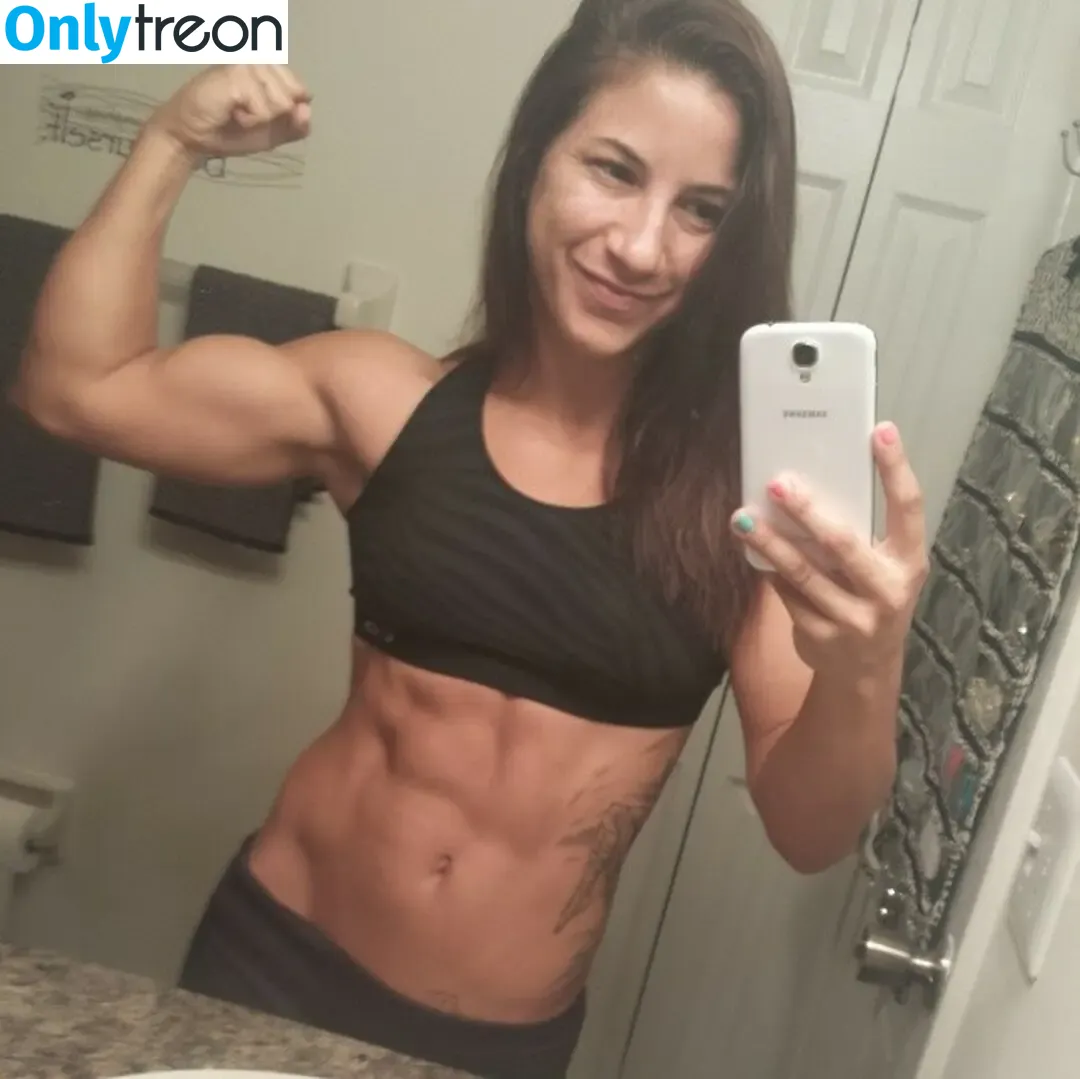 Tecia Pennington nude photo #0004 (UFC Fighter / teciatorres)