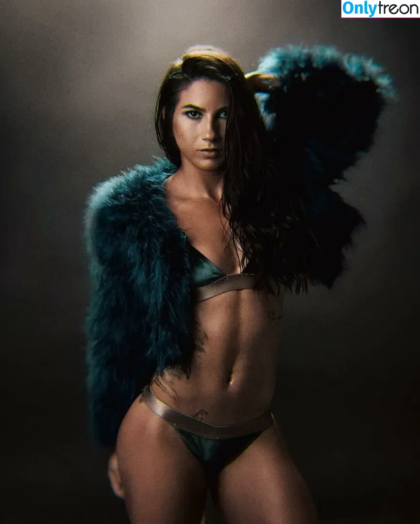 Tecia Pennington nude photo #0083 (UFC Fighter / teciatorres)