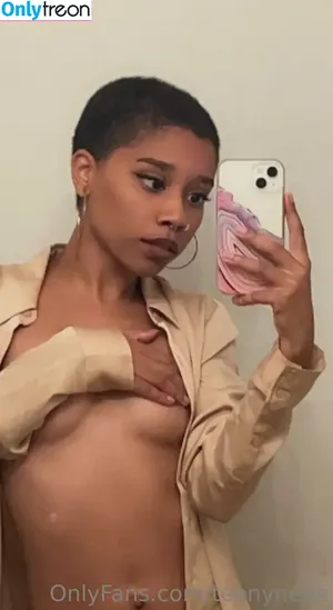  nude photo #0007