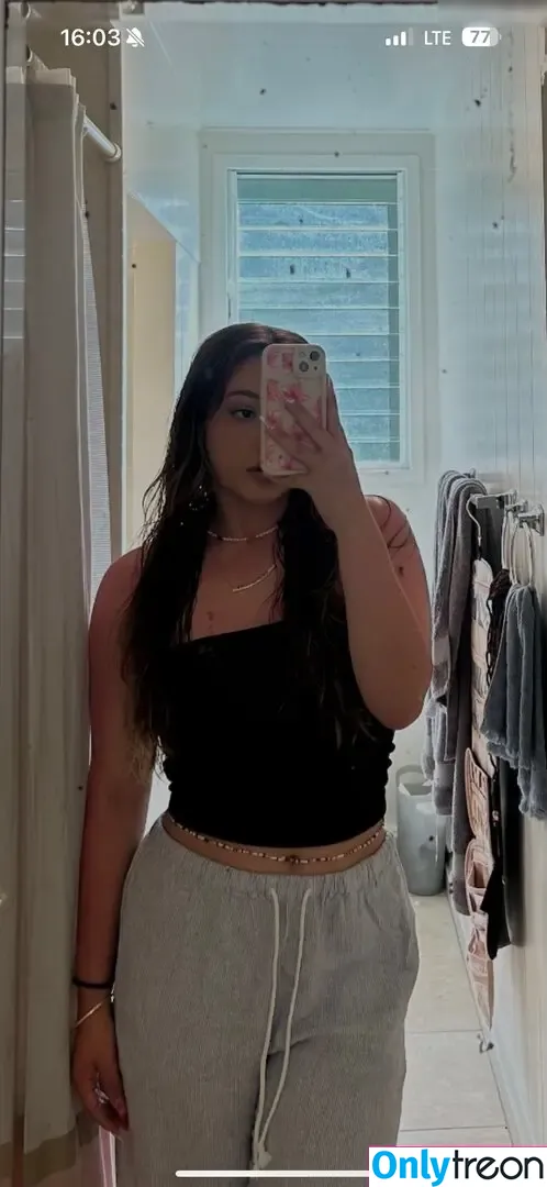 Teilor Grubbs nude photo #0101 (teilorgrubbs)
