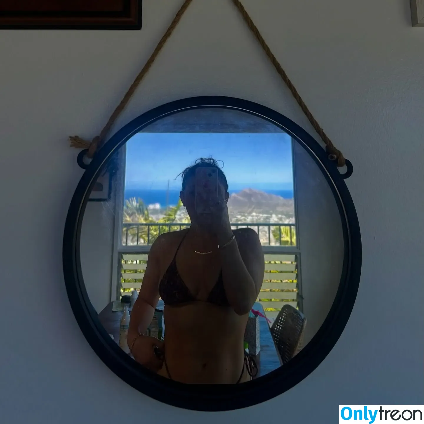 Teilor Grubbs nude photo #0145 (teilorgrubbs)