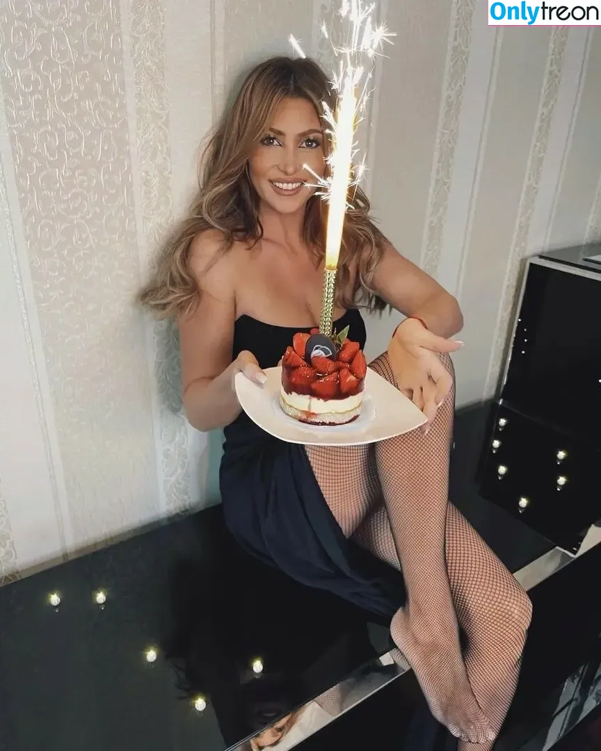 Tereza Kerndlová nude photo #0016 (terezakerndlova)