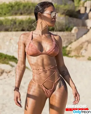 Teyana Taylor / TEYANATAYLOR nude photo #0291
