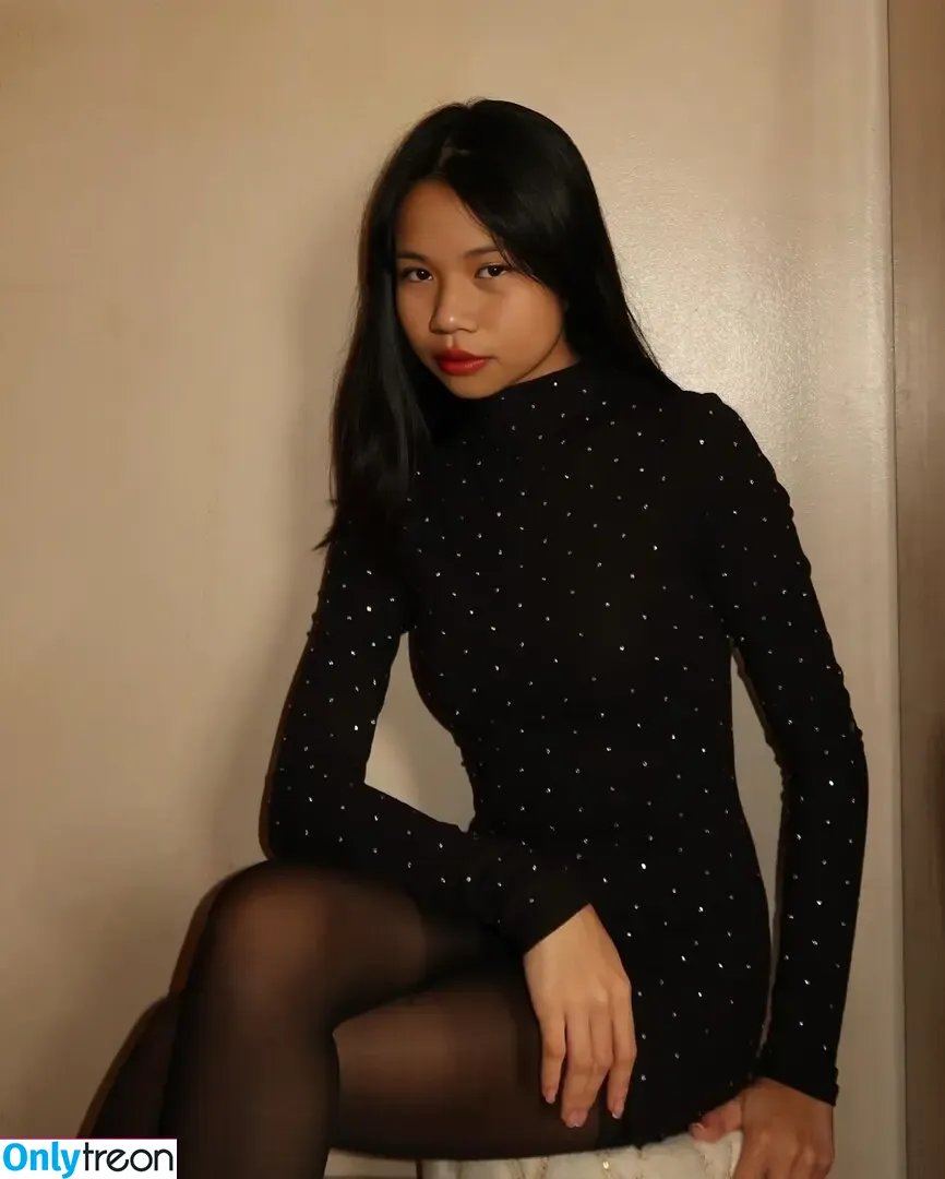 ThaiAndFrench nude photo #0026 (yadavillaret)