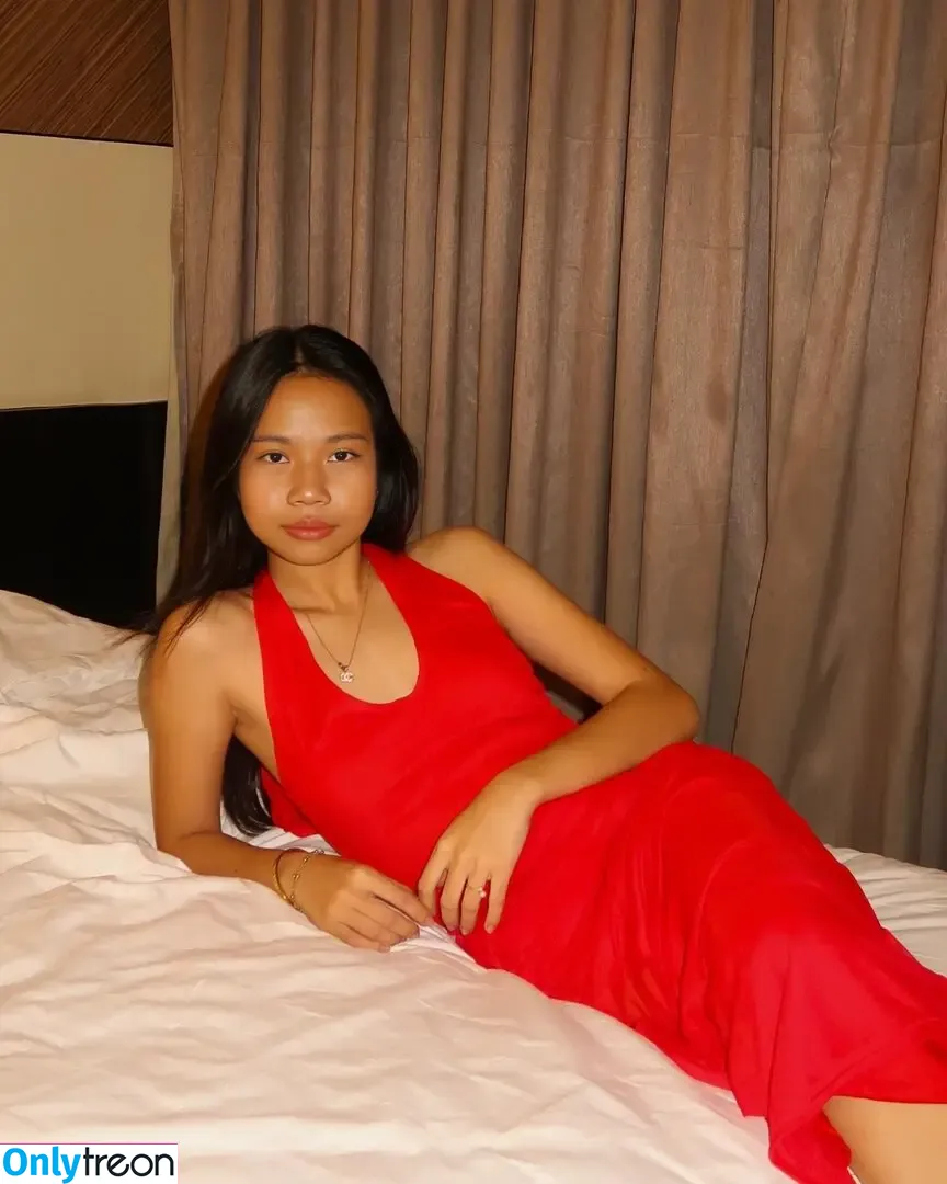 ThaiAndFrench nude photo #0032 (yadavillaret)