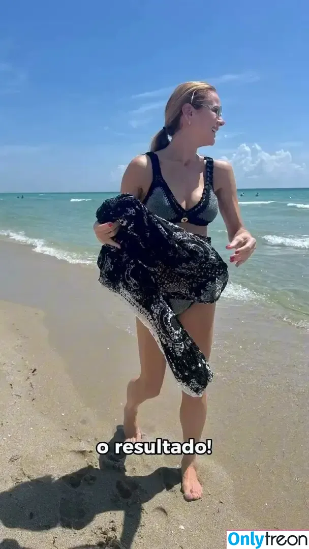Thaís Pacholek nude photo #0046 (thaispacholek)