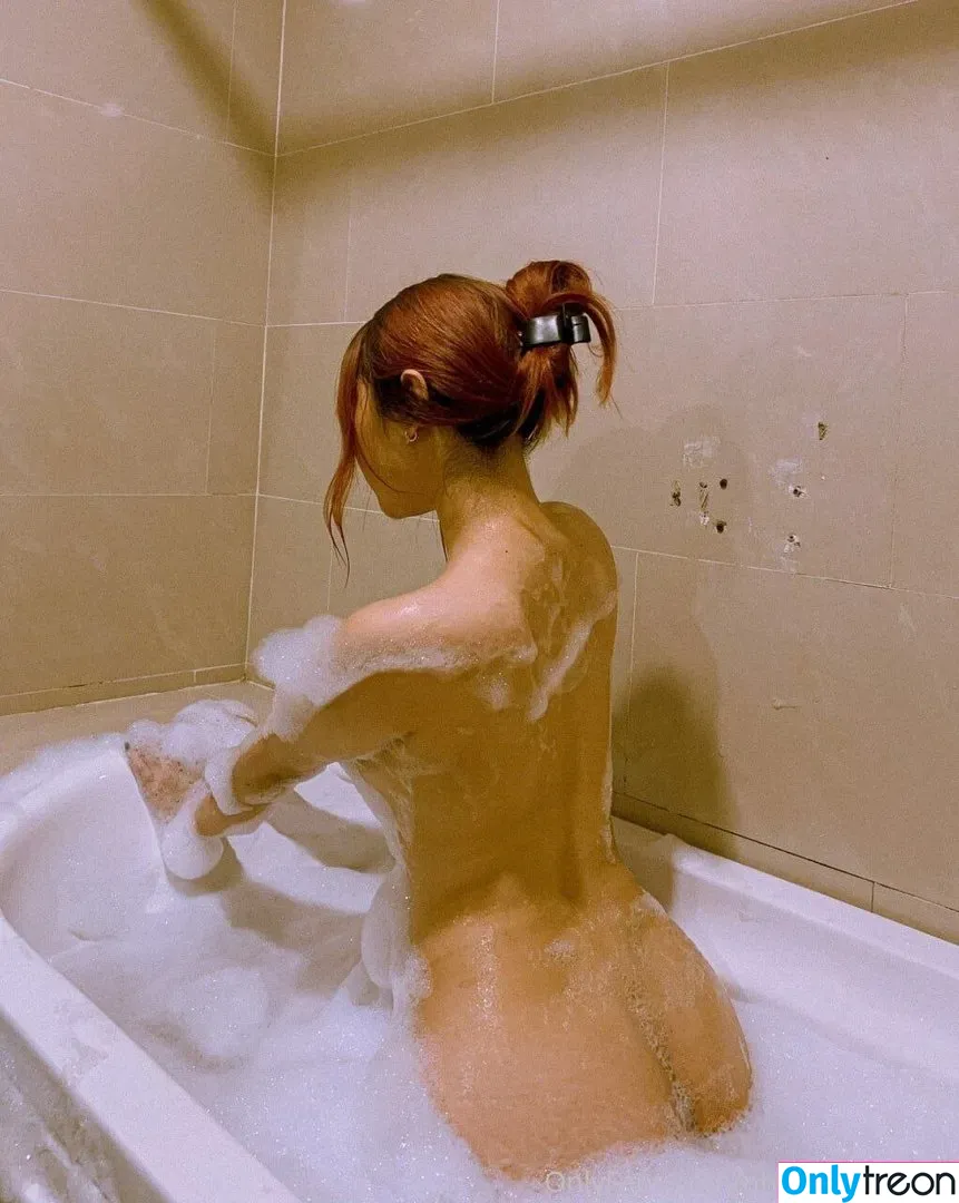 Thanh Nhen nude photo #0009 (nhennhensohott / th.nhen)