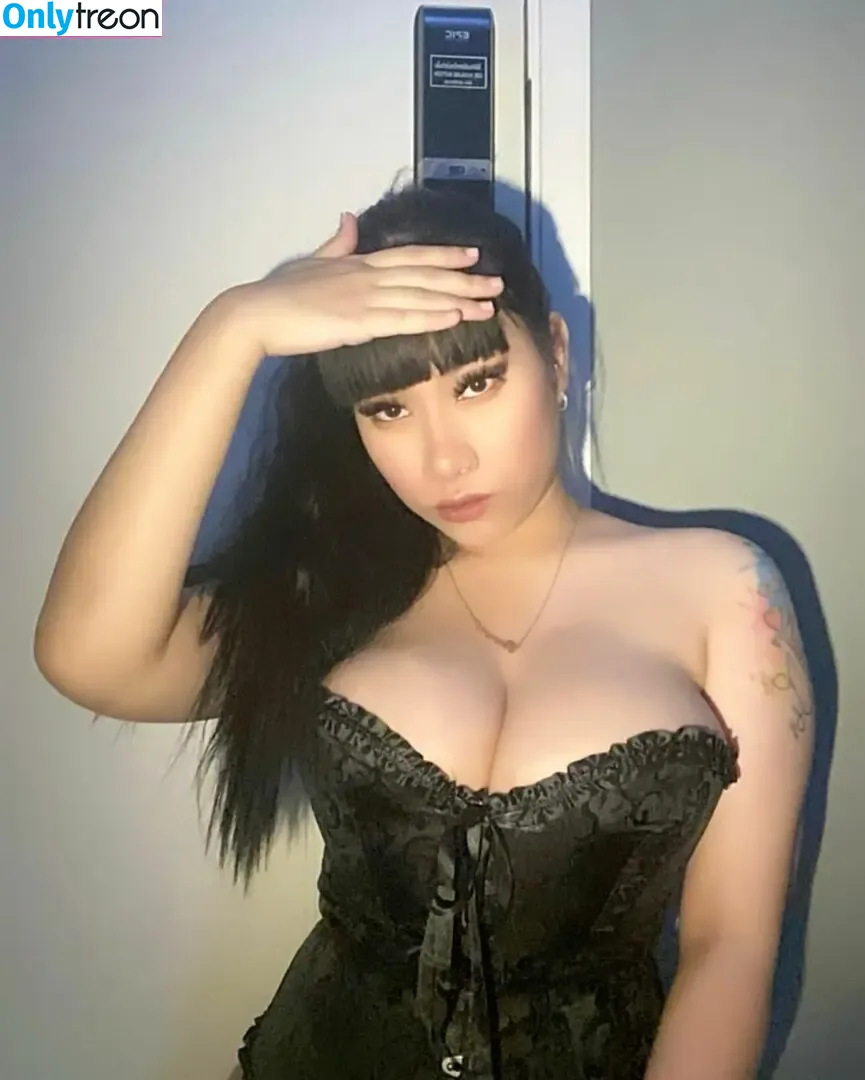 Thararat Sookjaroen nude photo #0002 (eyes.trr / gottaluv__aya / gottaluv_aya / mlive)