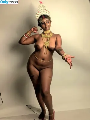 ___that_bong_girl___ / Darshana Chatterjee / Secret Sass nude photo #0009