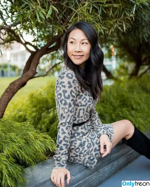 That Jenn Girl / Jennifer Chiu / jenn_l / thatjenngirl / thatjennngirl nude photo #0123