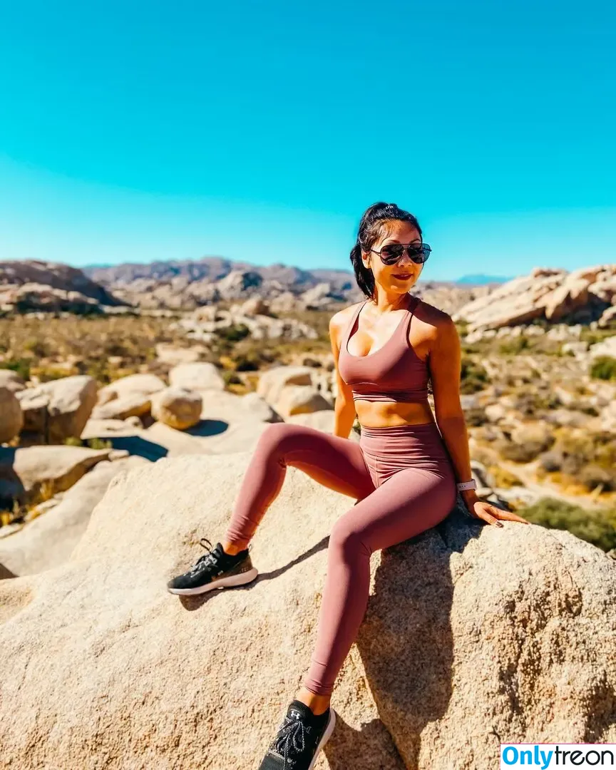 That Jenn Girl nude photo #0116 (Jennifer Chiu / jenn_l / thatjenngirl / thatjennngirl)