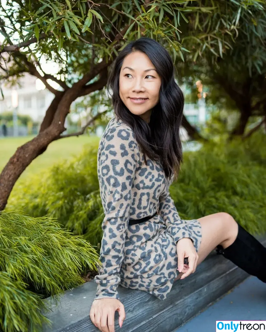 That Jenn Girl nude photo #0123 (Jennifer Chiu / jenn_l / thatjenngirl / thatjennngirl)