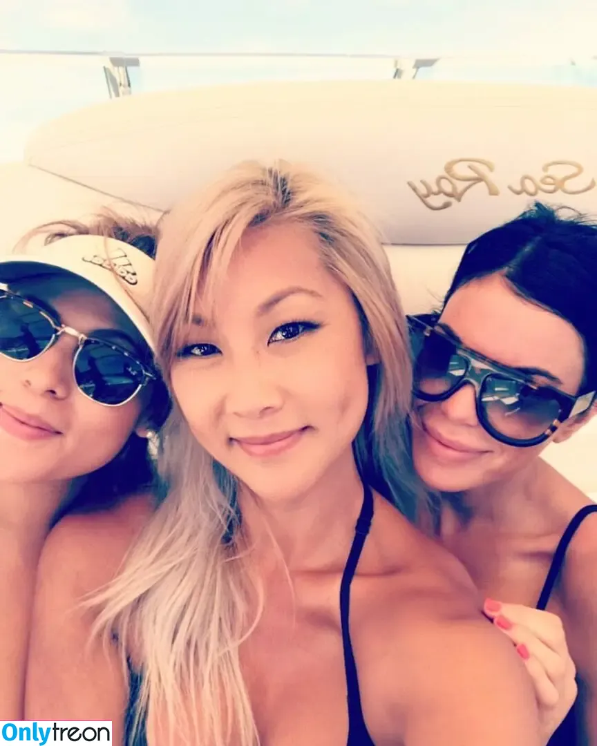 That Jenn Girl nude photo #0130 (Jennifer Chiu / jenn_l / thatjenngirl / thatjennngirl)