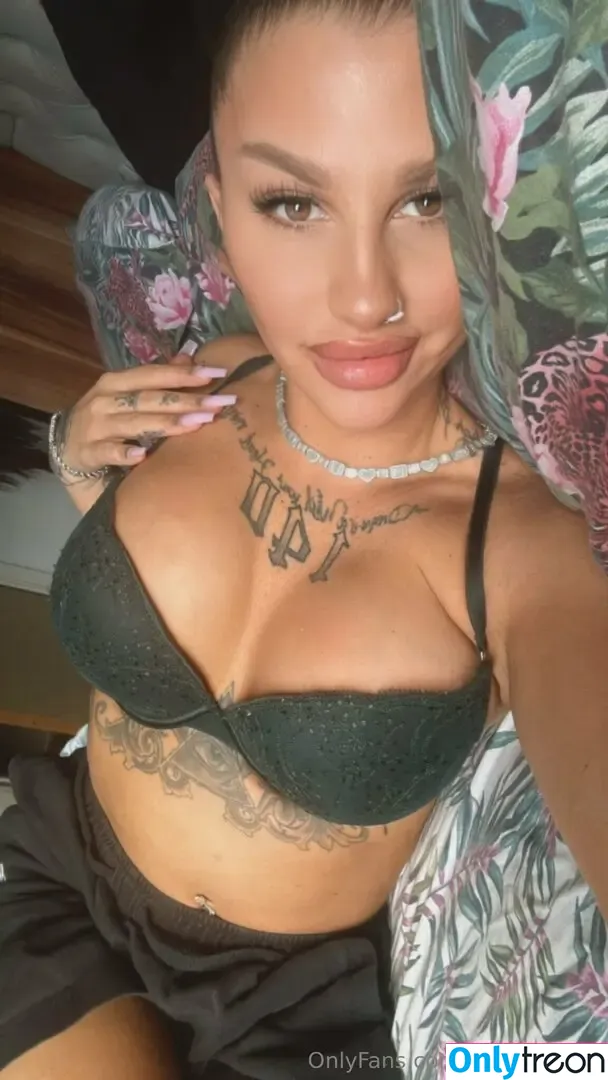 Thatgurlamg nude photo #0067 (Thatgurlamg)