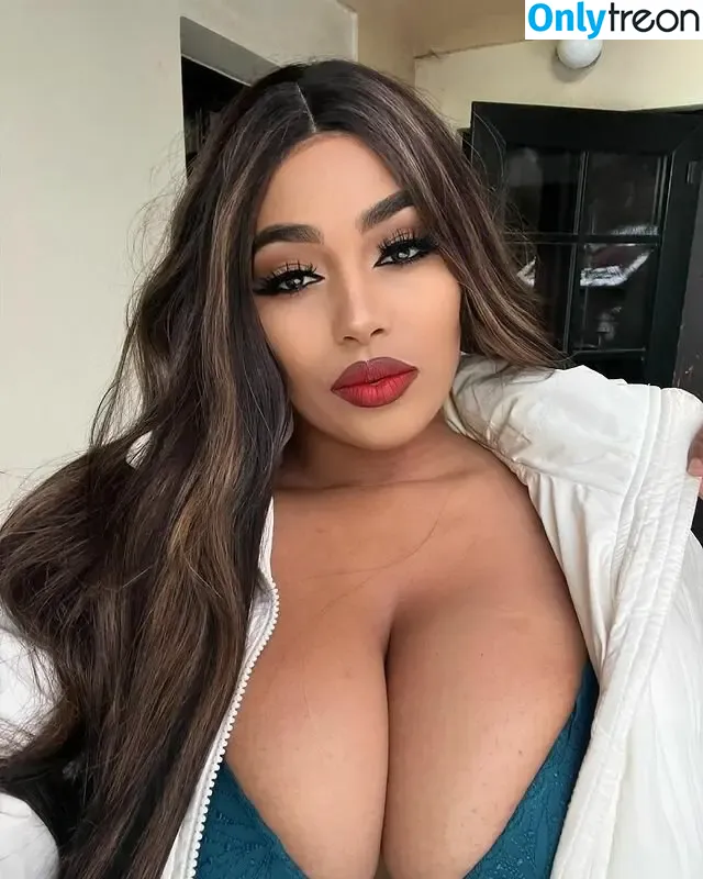 Thayana Babyy nude photo #0006 (thayanababyy / thayanababyy_)