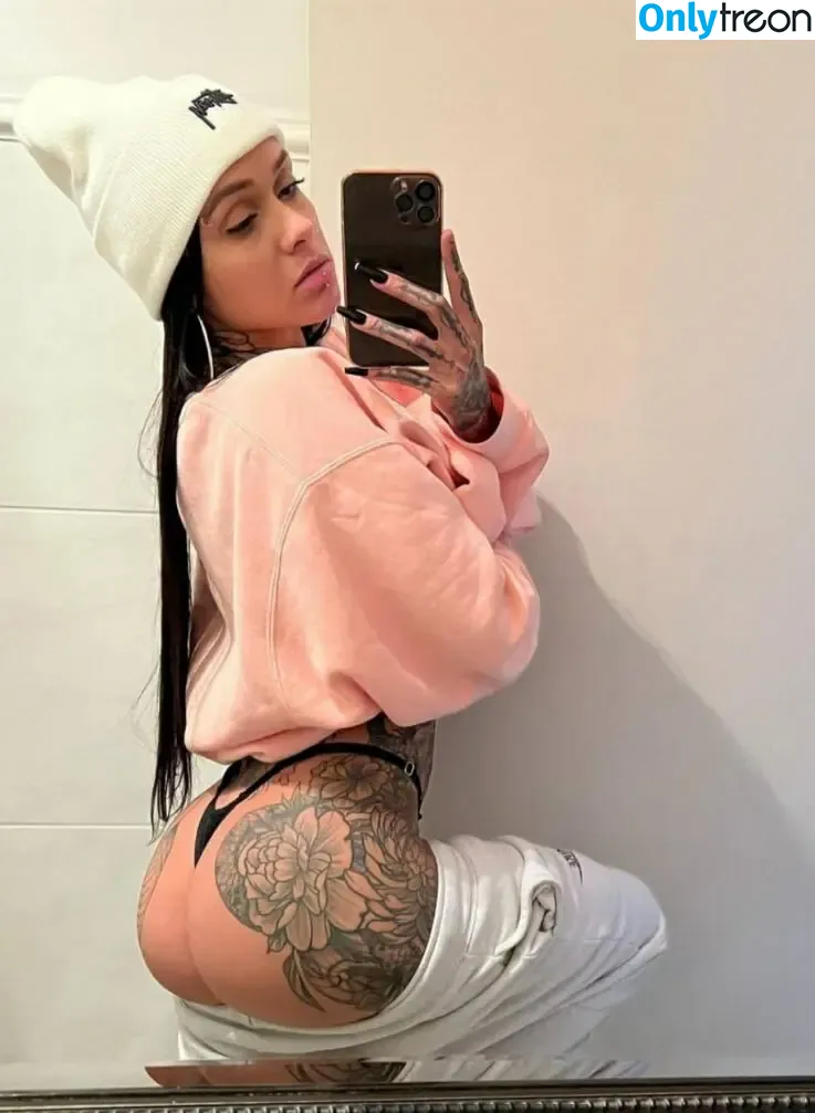 Thayná Crispim nude photo #0022 (Hlleyc)