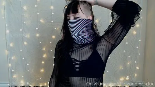 the-goddess-clue / theg0dd3ssclue nude photo #0014