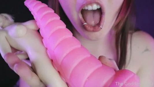 the-goddess-clue / theg0dd3ssclue nude photo #0115