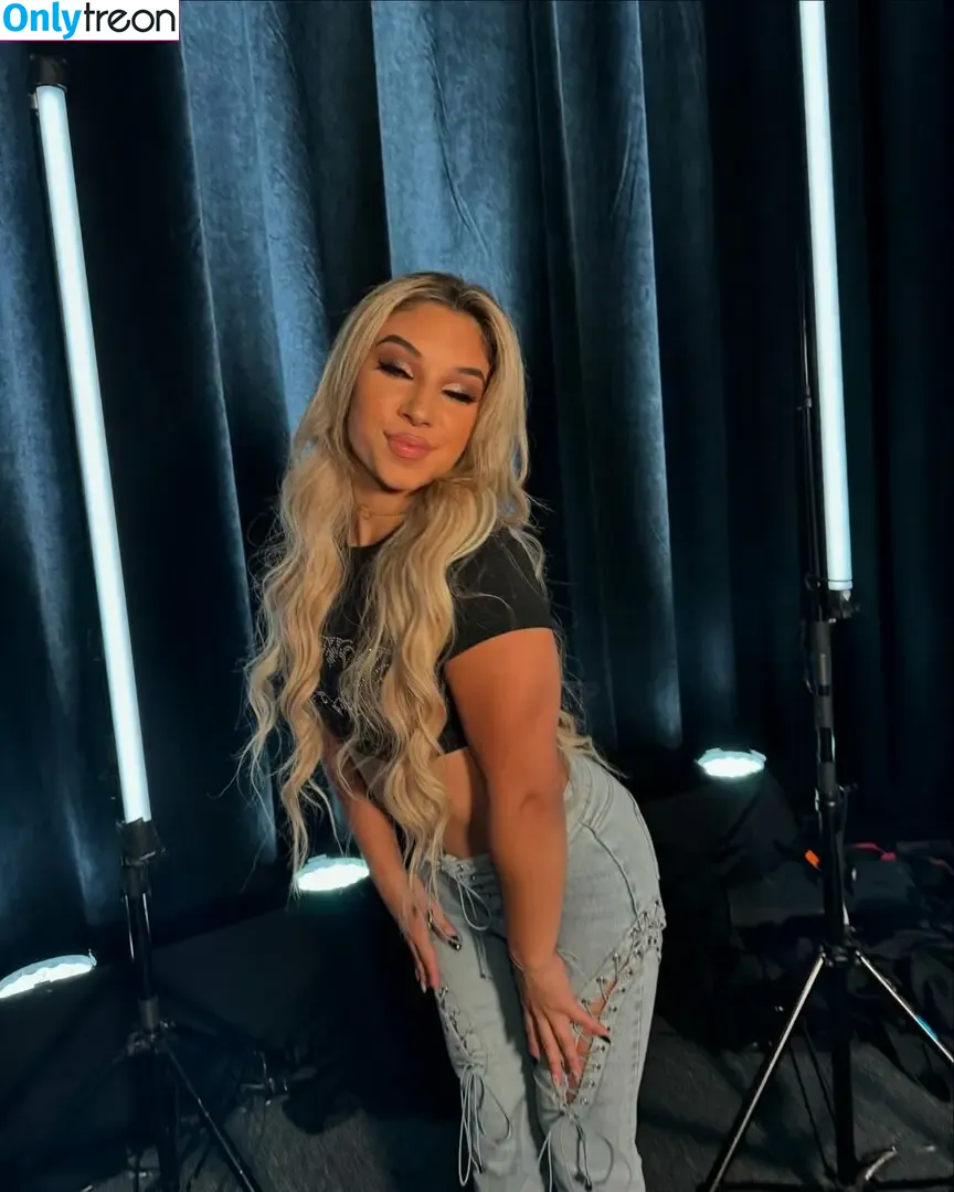 Thea Hail nude photo #0297 (theahail_wwe)