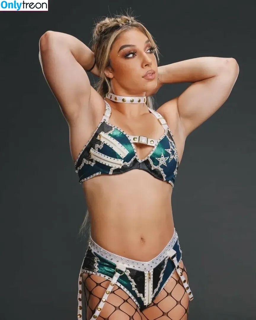 Thea Hail nude photo #0301 (theahail_wwe)
