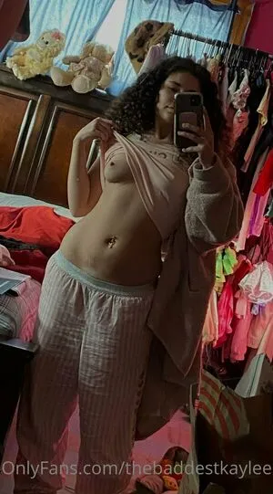 thebaddestkaylee / baddest.kayrose nude photo #0180