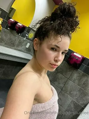 thebaddestkaylee / baddest.kayrose nude photo #0218