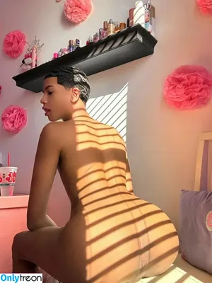 TheBarbieBrazy / thabarbiebrazy nude photo #0005