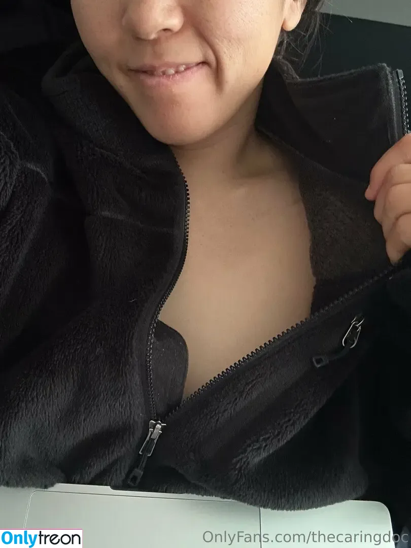 thecaringdoc nude photo #0094 (dreamingofmountains / the_caringdoc)