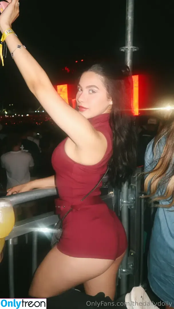 thedailydolly nude photo #0220 (thedailydolly_)