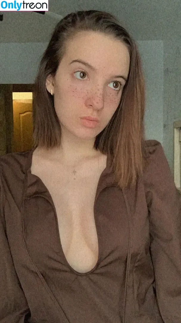 theearthembodied nude photo #0042 (Summer)