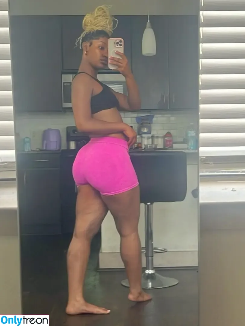Thefricanbeauty nude photo #0048 (africann.beauty / esosatheafricanbeauty)