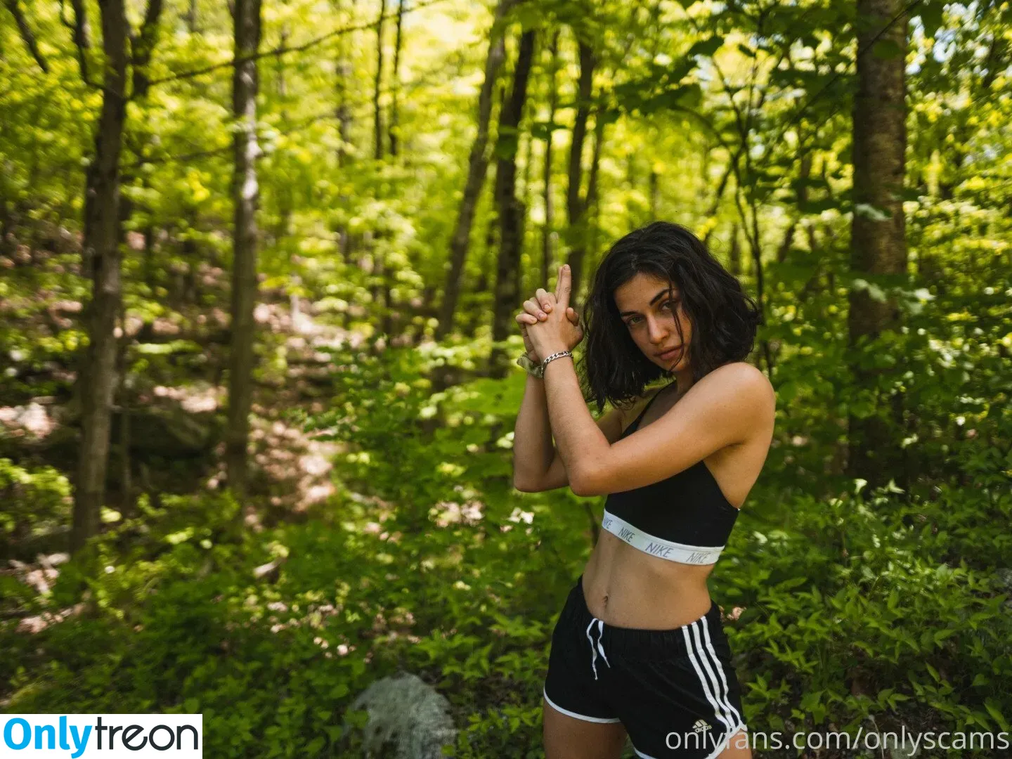 thefriendzone nude photo #0021 (thefriendzone)