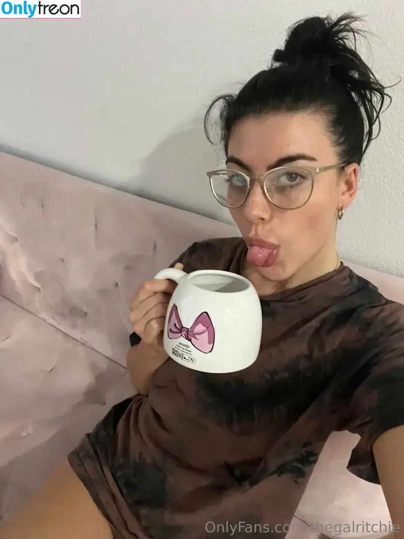 thegalritchie nude photo #0123 (thegalritchie)