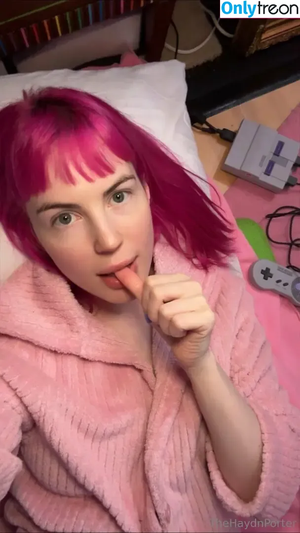 thehaydnporter nude photo #0121 (thehaydnporter)