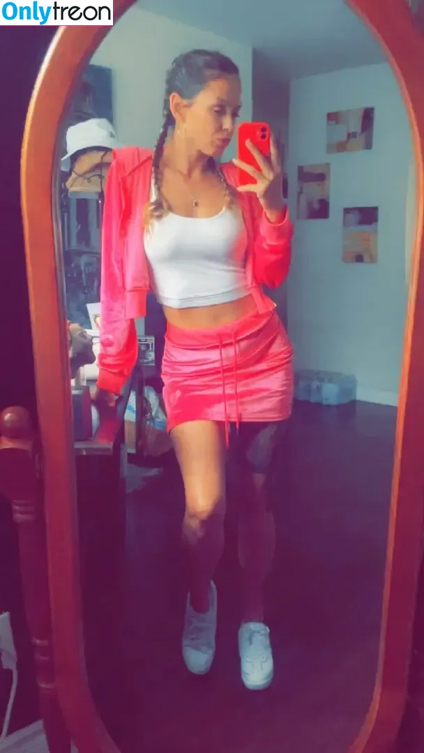 thekickballchampp nude photo #0017 (misshazel_jrt)