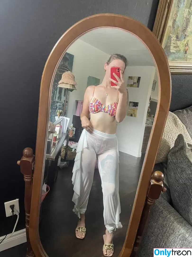 thekickballchampp nude photo #0041 (misshazel_jrt)
