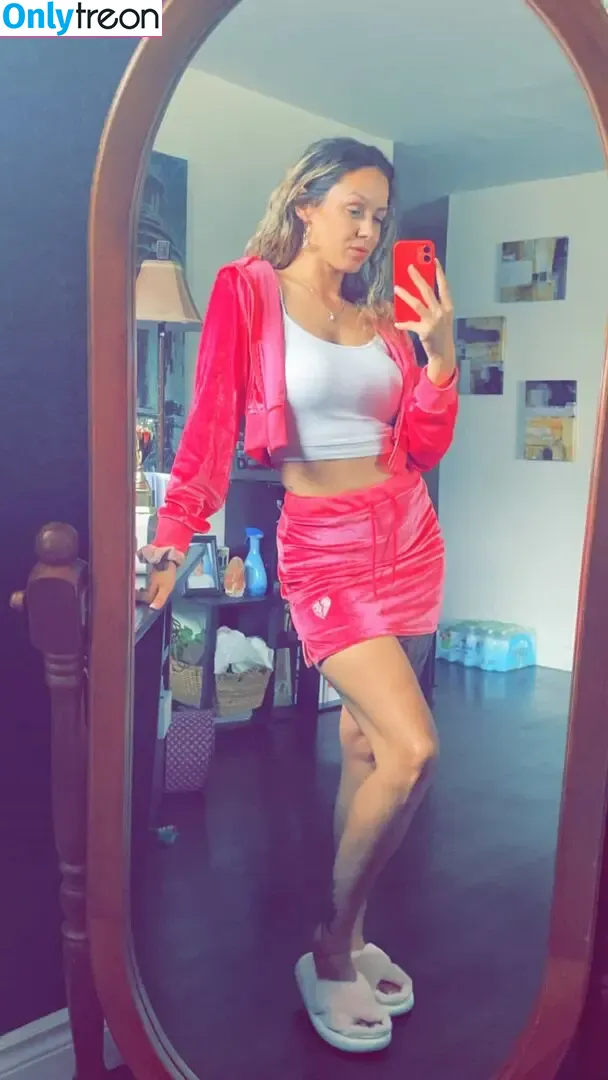 thekickballchampp nude photo #0044 (misshazel_jrt)