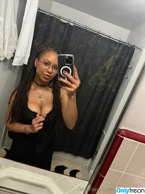 thekiranoir / _thekiranoirgram12 nude photo #0325