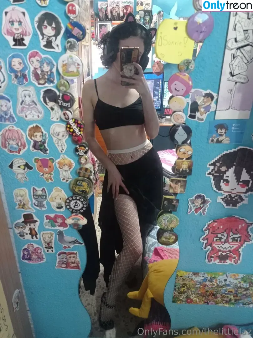 thelittlelaz nude photo #0019 (Lazur98 / littlelaz123)