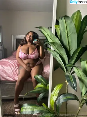 themelonmamma / melon.momma.designs nude photo #0048