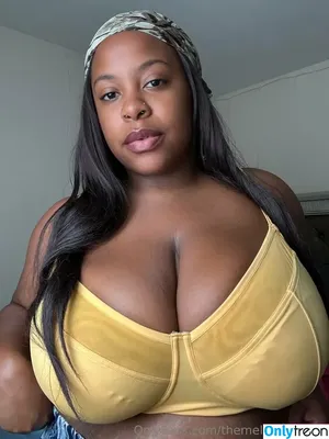 themelonmamma / melon.momma.designs nude photo #0074