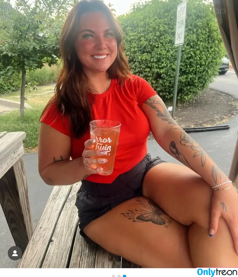 Themomkaylee nude photo #0011 (Thatgirlkayls1)