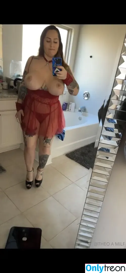 Theo The Milf nude photo #0005 (theoamilfy / theooodora)