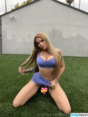 theonlyanaconda / AndreaAnaconda / theonlyanaconduh nude photo #0003